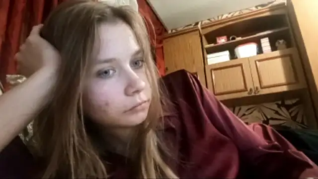 Aura_skyei Chat XXX live