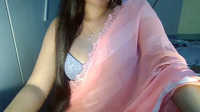 Yashika_Loves Chat XXX live