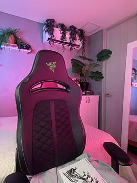 DaniDusan_ Adlı Modelin Canlı XXX Sohbeti