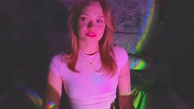 Онлайн чат XXX Aurora_Golden1