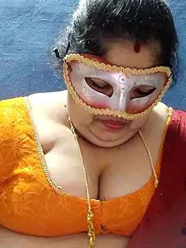 tamilthanushri's Live XXX Chat