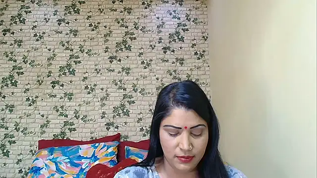 Chat XXX en directo de XIndianintimacy