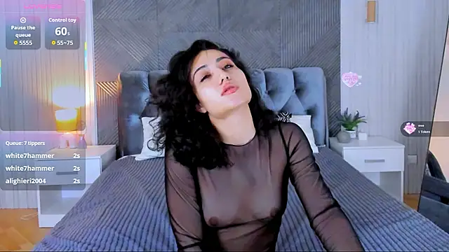 Maya_Rogerss' Live XXX Chat