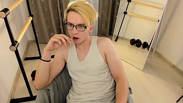 Consta_Push Live XXX-Chat