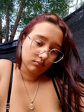 Sembang XXX Secara Langsung young_dairy01