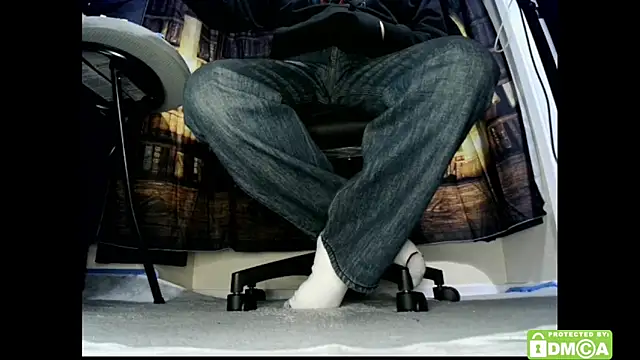 justshutupandwatch Adlı Modelin Canlı XXX Sohbeti