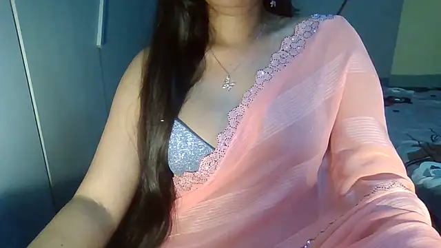 Czat XXX na żywo – Yashika_Loves