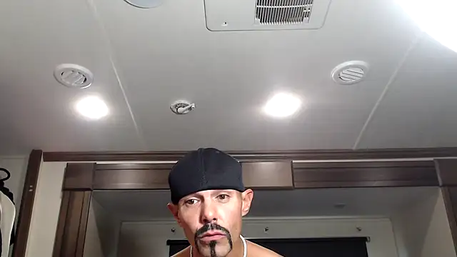 ThickD2C's Live XXX Chat