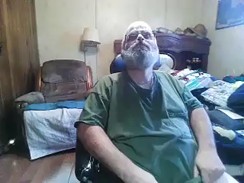 hearseguy77 Adlı Modelin Canlı XXX Sohbeti