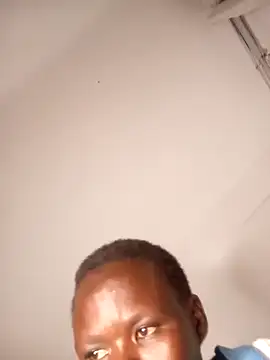 Онлайн чат XXX MINNYIRI