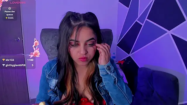 alyssa_magiic Live XXX-Chat