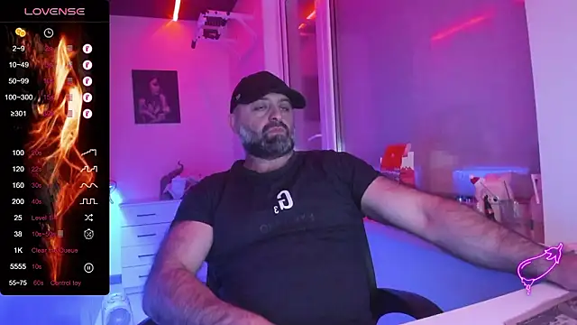 Chat XXX Live HAIR-MAN