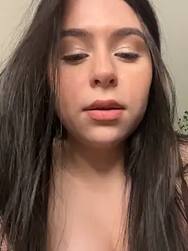 دردشة _Maybe-Babyy الجنسية المباشرة