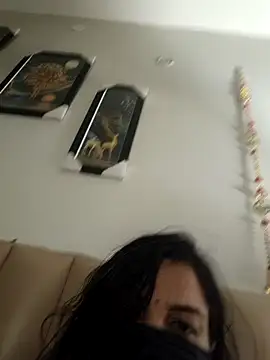 Archi-07 Adlı Modelin Canlı XXX Sohbeti