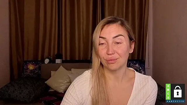 Kiss_julli88I Live XXX-Chat