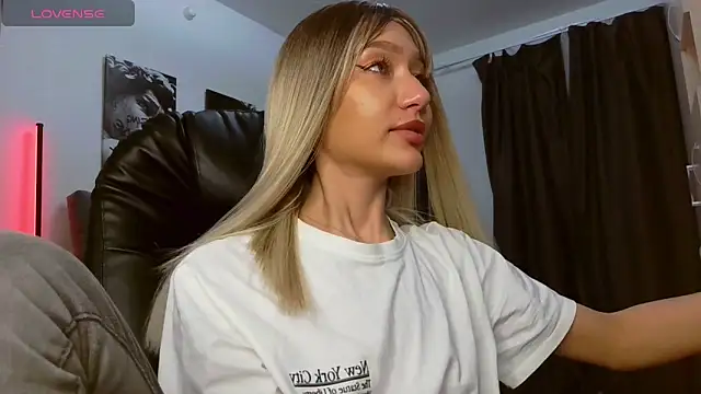 Lisa_Shultz Live XXX-chat