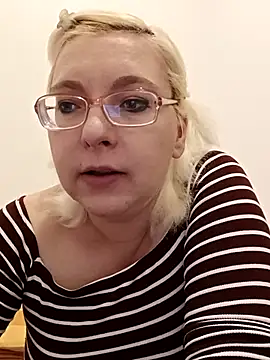 VikaKing Live XXX-Chat