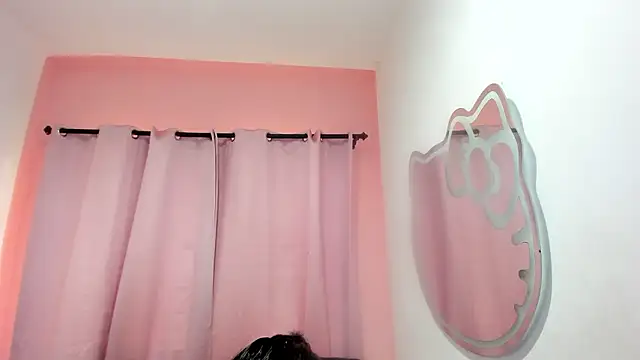 Živý XXX chat SeraphineCute