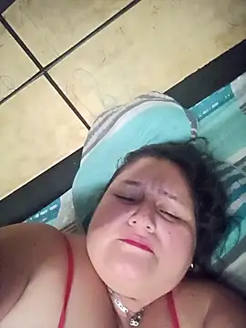 Dirty-Mature élő XXX-chatje