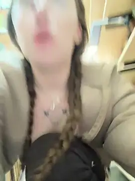 Chat XXX ao vivo de FroggyAnna