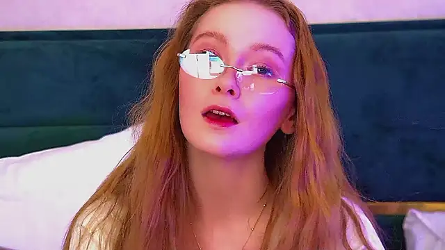 AgataFoxley's Live XXX Chat