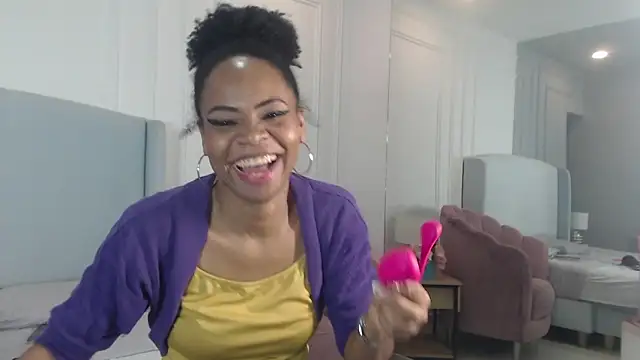 ChantalGarner Live XXX-Chat