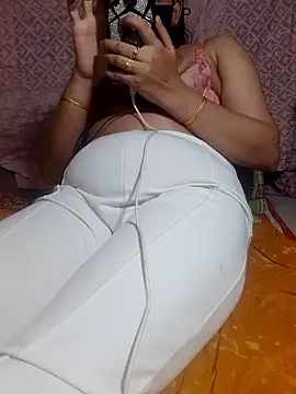 Pokazy przed kamerką – HotGirl23231