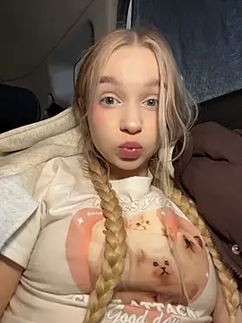 -teenytiny- Live XXX-chat