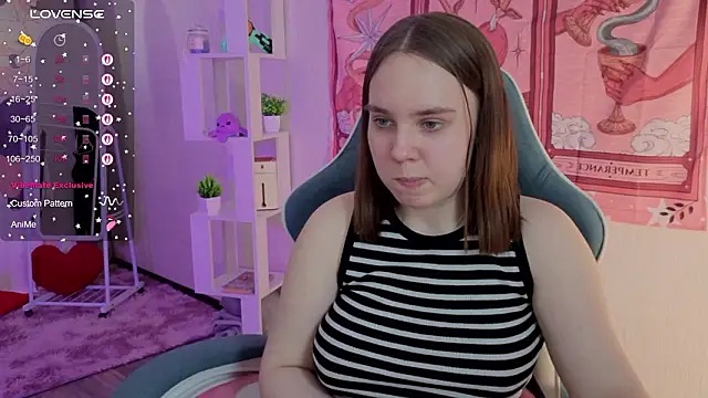 lunalyna élő XXX-chatje