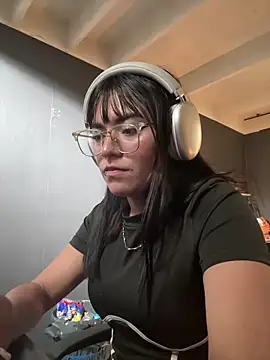 AngieRousse_ Live XXX-Chat