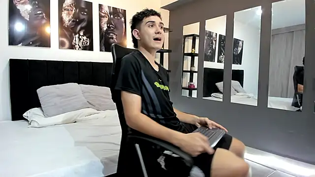 Alejo_Grey Live XXX-chat