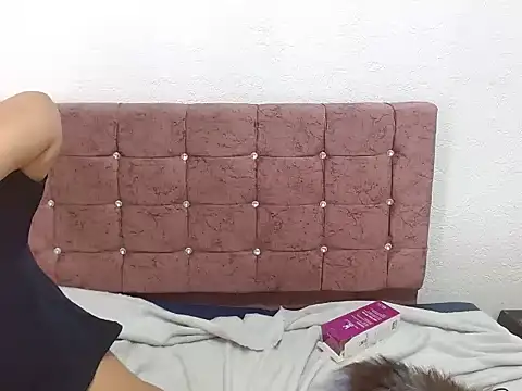 Chatroom XXX en direct de Rapunselxxx