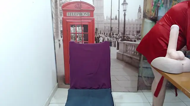 curly_greeneyed Live XXX-Chat