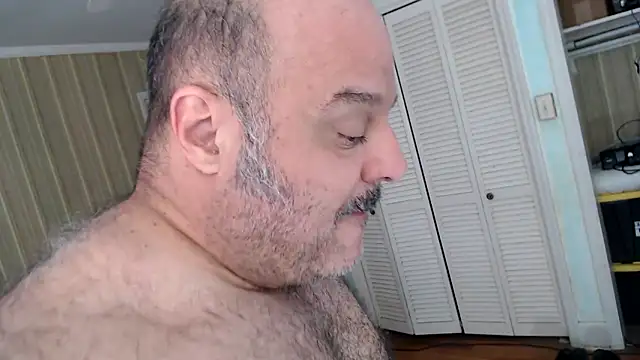 bullmusclejoe Show in webcam