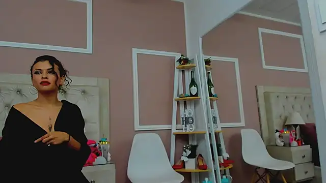 دردشة yiyisandoval الجنسية المباشرة