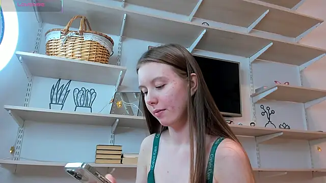 Czat XXX na żywo – Peggy_Beauty