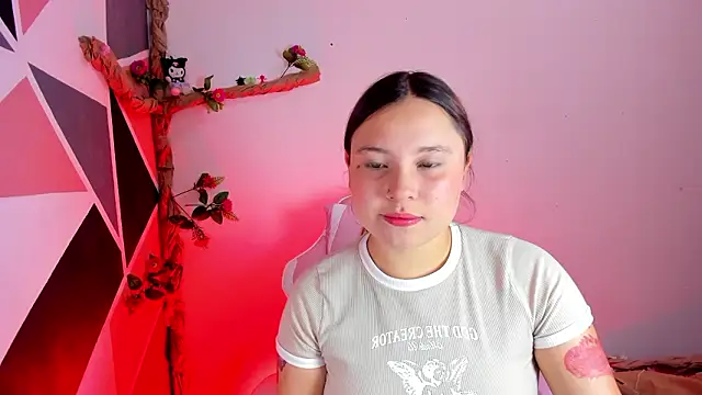 Živý XXX chat little_emma0