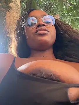 darle_volant's Live XXX Chat