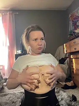 RagingRebecca's Webcam Show