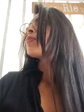 Czat XXX na żywo – Astrid--