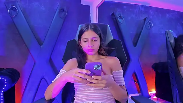 Czat XXX na żywo – Agathaargent_