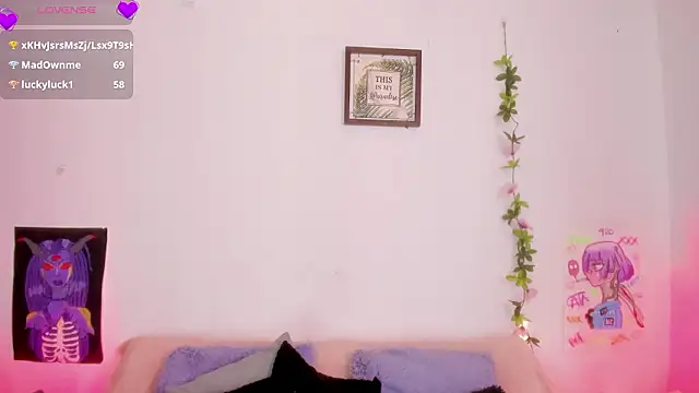 Cata_green Chat XXX live