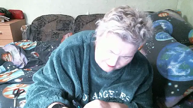 Lana555のライブXXXチャット