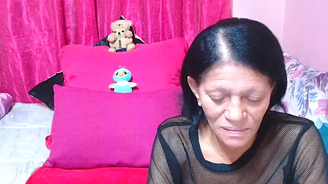 Chatroom XXX en direct de SLUTTYROXY