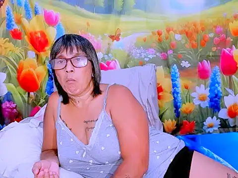 indianroxy Live XXX-chat