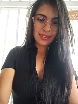 แชท XXX สดของ Astrid--