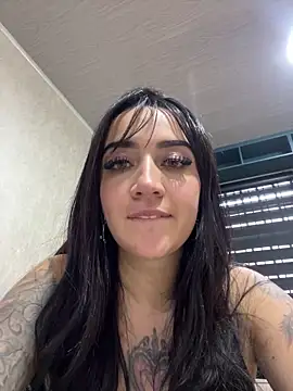 Онлайн чат XXX EmmyEvans1