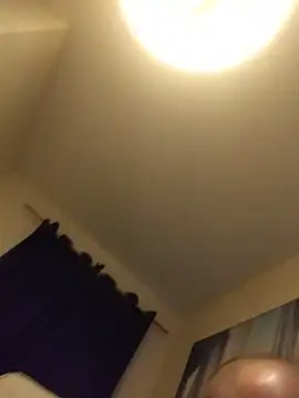 Andrewjames8391 在線直播表演