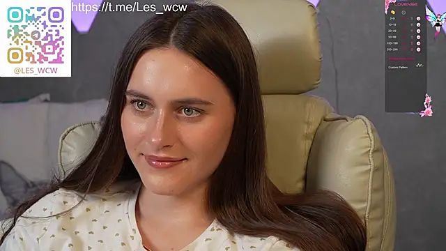 XXX chat uživo modela HarleyDeess