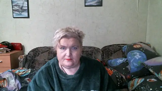 Lana555 Adlı Modelin Canlı XXX Sohbeti